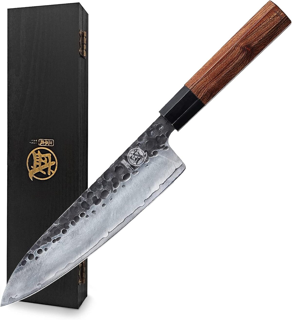 Test du couteau japonais Mitsumoto Sakari 22 cm : l'élégance en cuisine