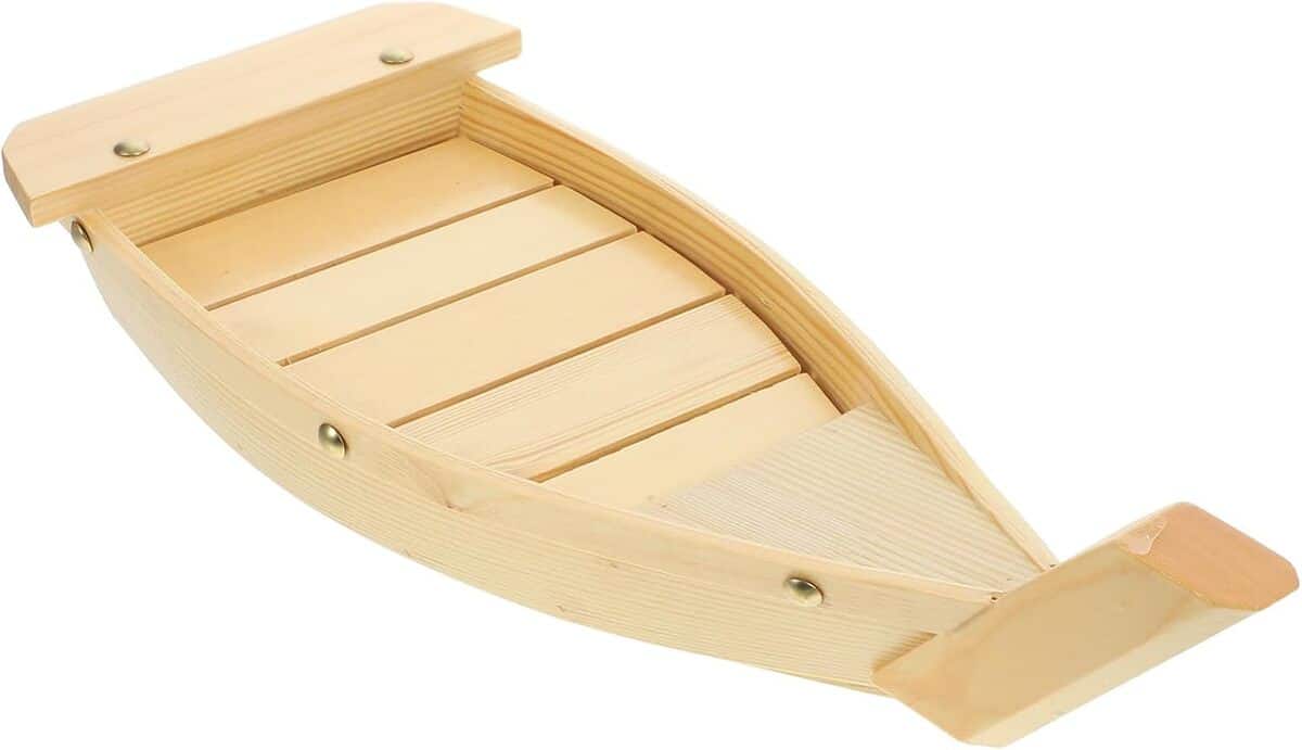 Découverte culinaire : le Bateau Sushi en Bois