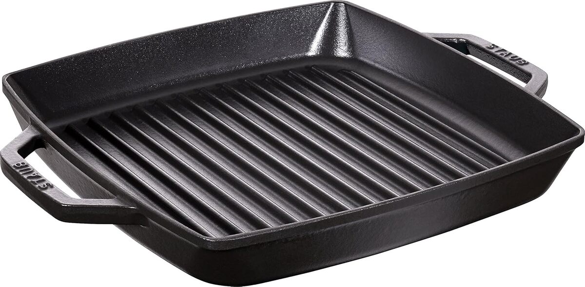 Test du gril en fonte Staub 28 x 28 cm : efficacité carrée et robuste