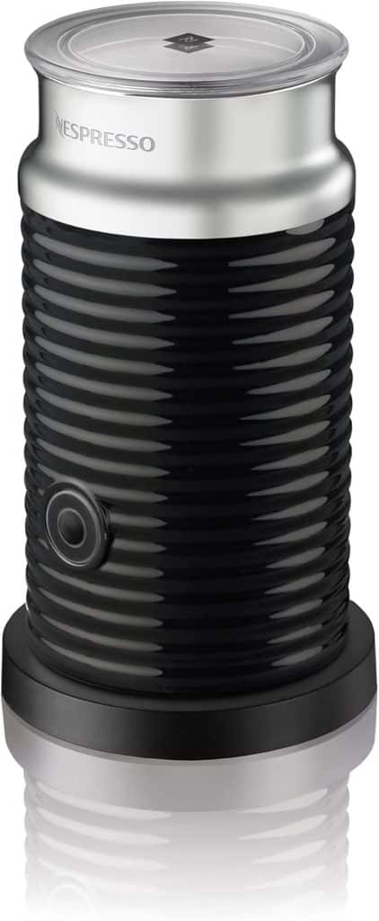 Test du Nespresso Aeroccino 3 mousseur à lait noir