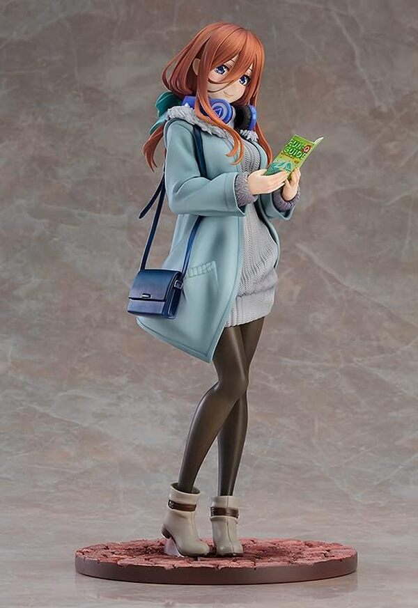 Goodsmile QUINTESSENTIAL QUINTUPLETS - Miku Nakano Date Style - Figurine 27cm