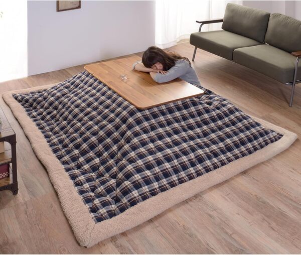 AZUMAYA KK-104BL Kotatsu Futon rectangulaire, motif à carreaux bleus, tissu 100 % polyester, 228 x 190 cm, maison et salon