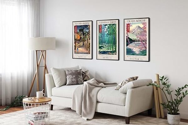 Découvrez notre avis sur les affiches en bois Ukiyo-E vintages pour une décoration orientale authentique et élégante. Ajoutez une touche d'exotisme et de raffinement à votre intérieur avec ces pièces artistiques uniques.