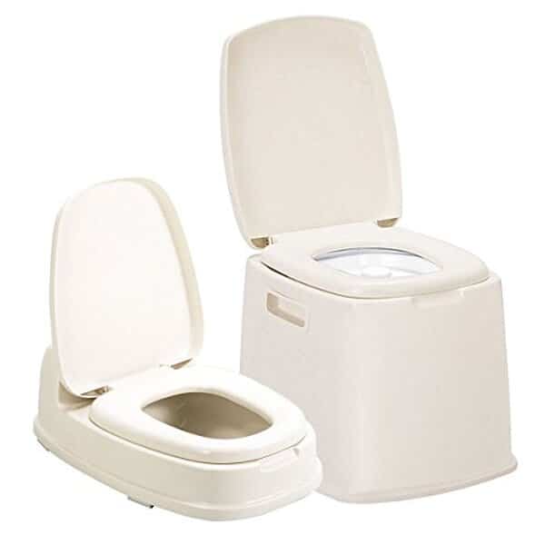 Explorez notre test complet sur la libellule toilette portative type S : fonctionnalités, confort et praticité pour vos voyages