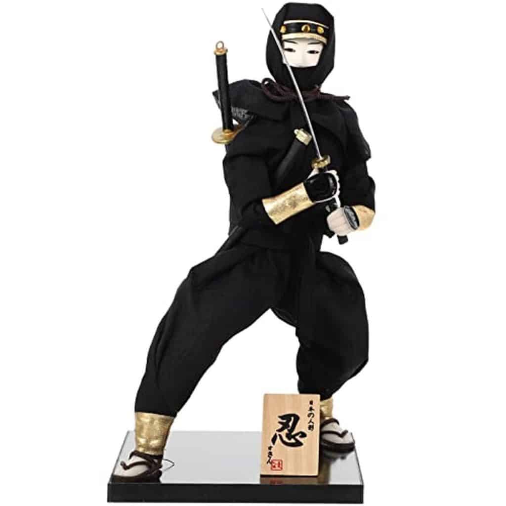 Avis sur la figurine samouraï Luozzy : décoration de bureau japonaise