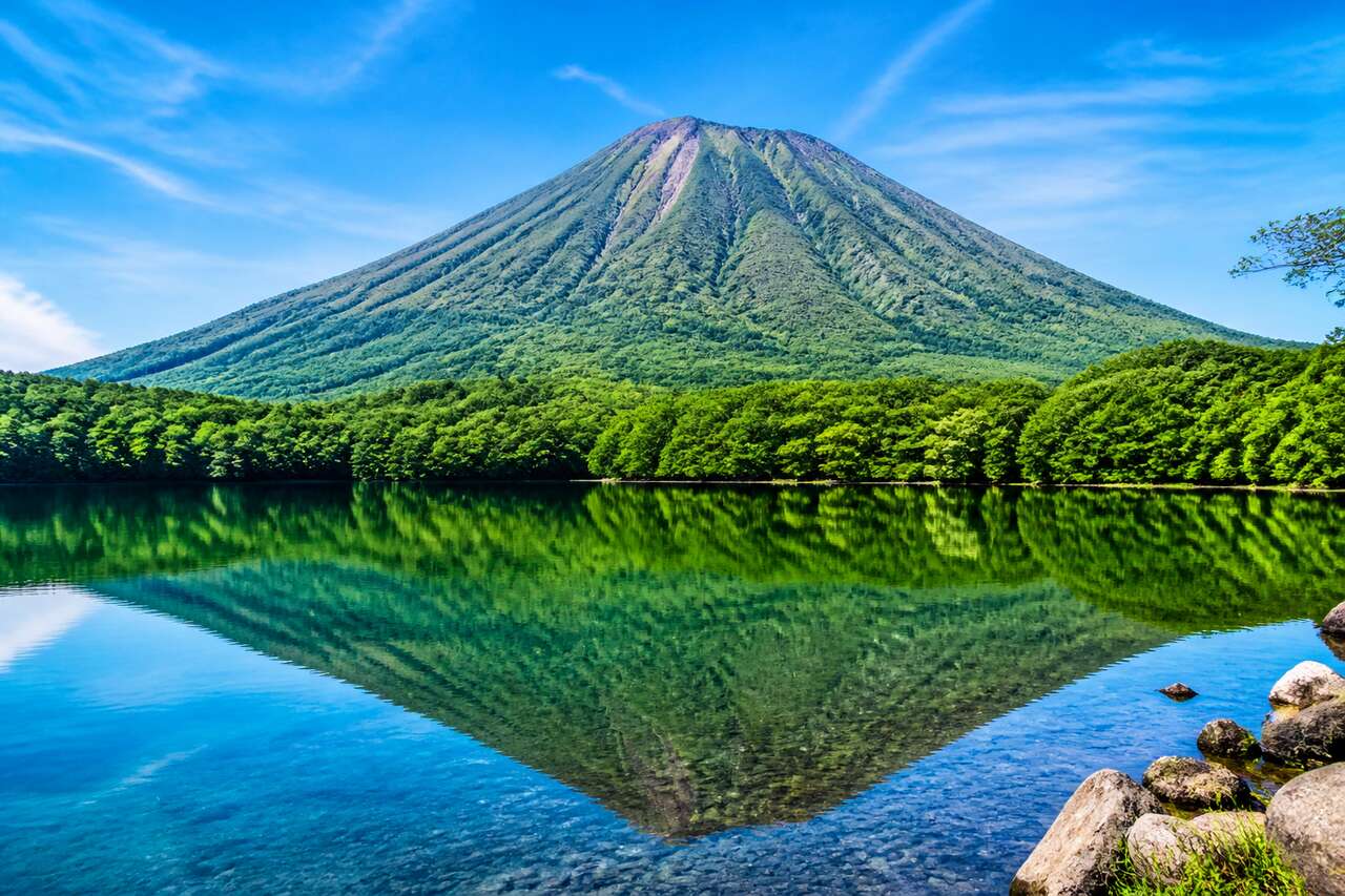 Mont Nantai : guide complet pour gravir le volcan sacré de Nikko