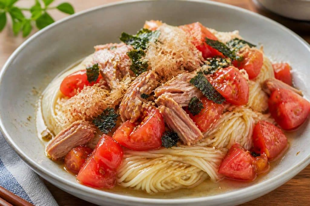 Recette de somen aux tomates fraîches et au thon
