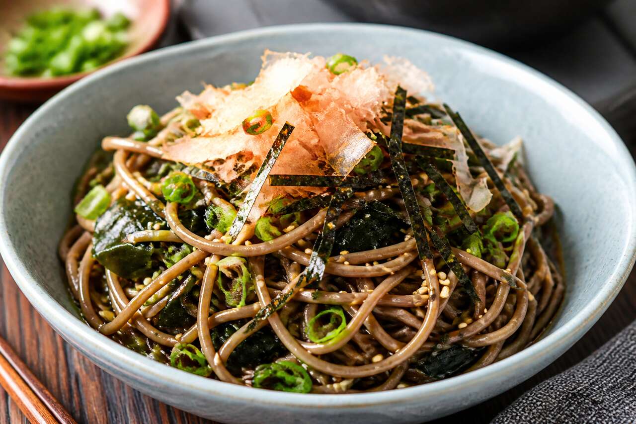 Recette de salade de soba japonaise facile et rafraîchissante