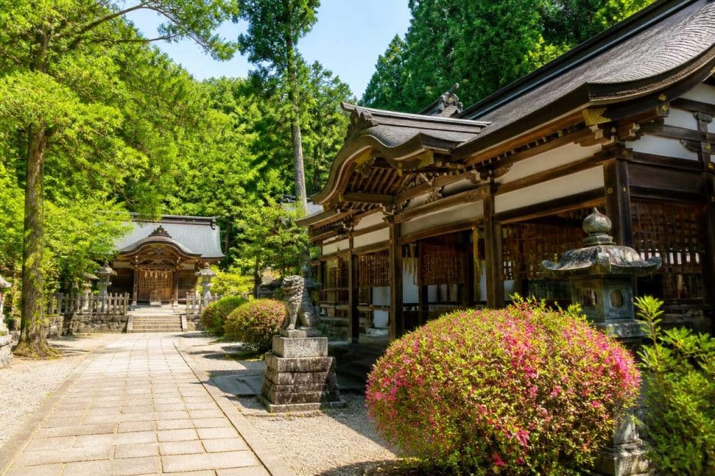 Sanctuaire Ujigami-jinja à Kyoto : le plus ancien sanctuaire shinto du Japon