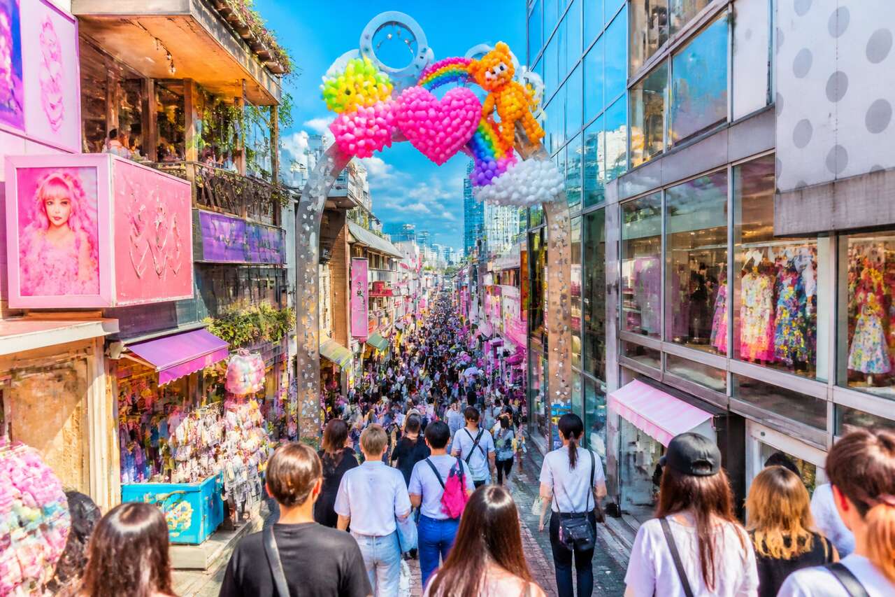 Takeshita Dori : la rue emblématique de Harajuku à Tokyo
