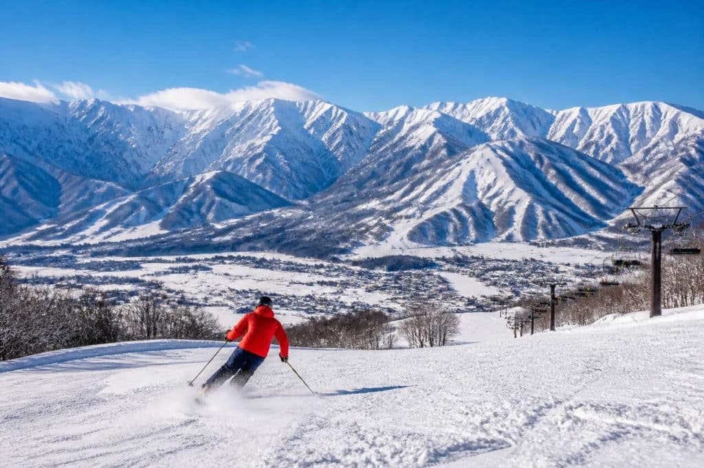 Hakuba : la station de ski incontournable de Nagano pour les sports d'hiver